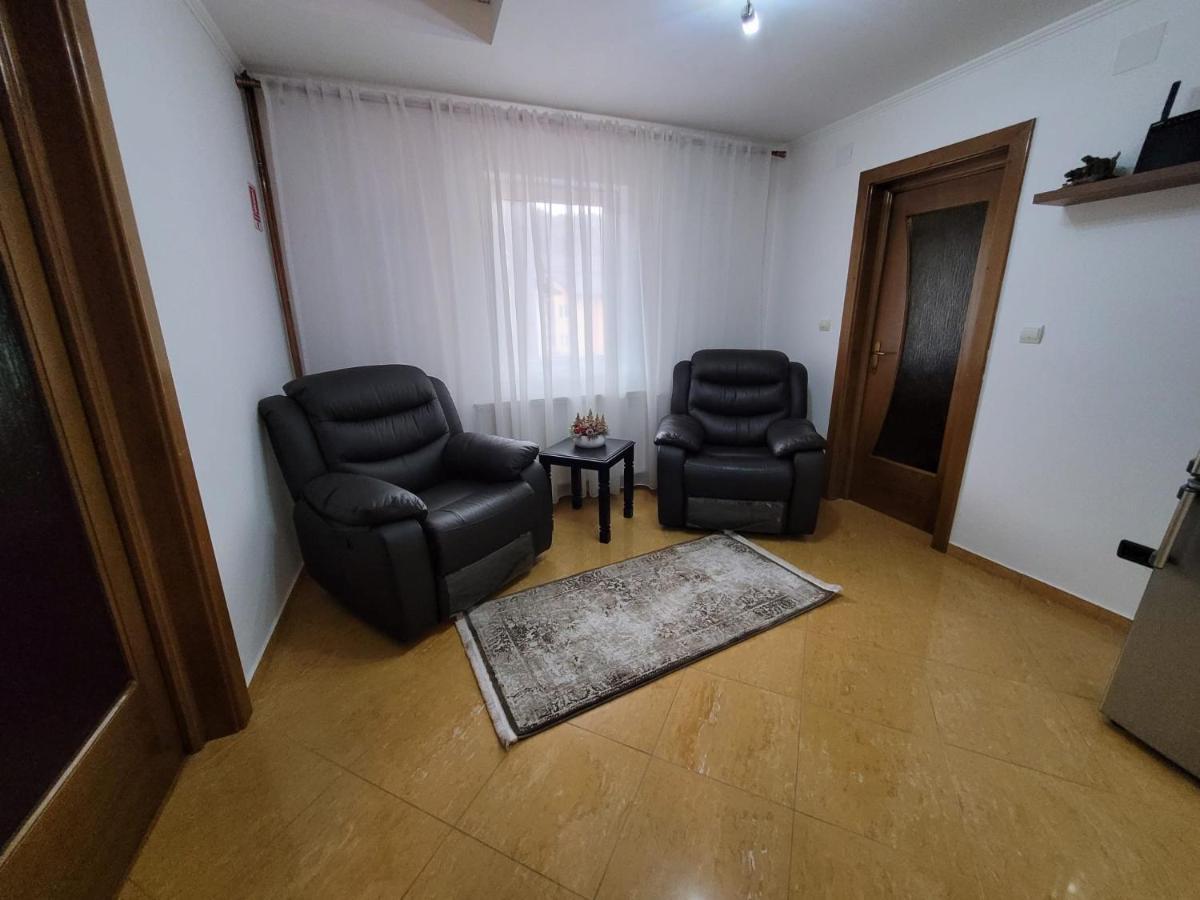 Vila Mery Moisei Buitenkant foto